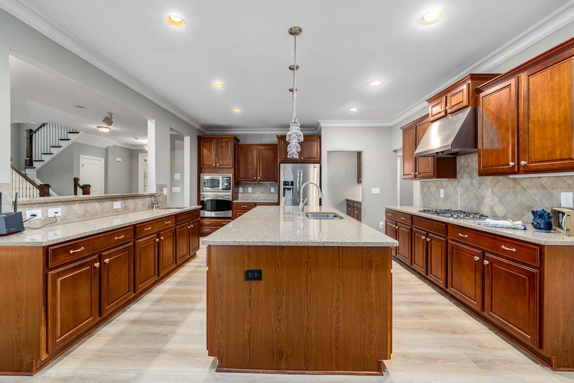 Restoring Oak Kitchen Cabinets